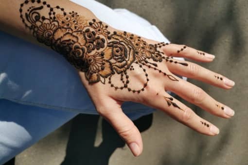 Easy and Convenient Henna Booking for Weddings & Celebrations